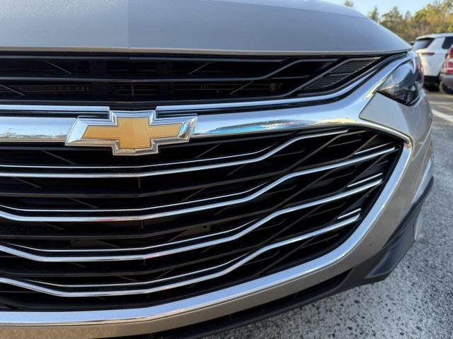 2022 Chevrolet Malibu FWD LS