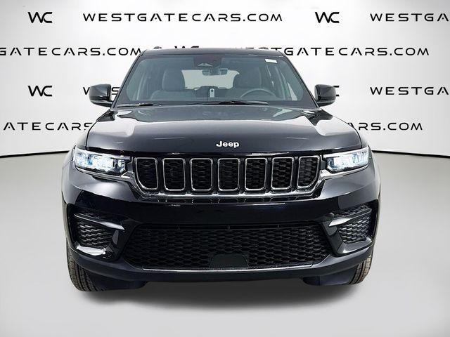 2025 Jeep Grand Cherokee GRAND CHEROKEE LAREDO X 4X4