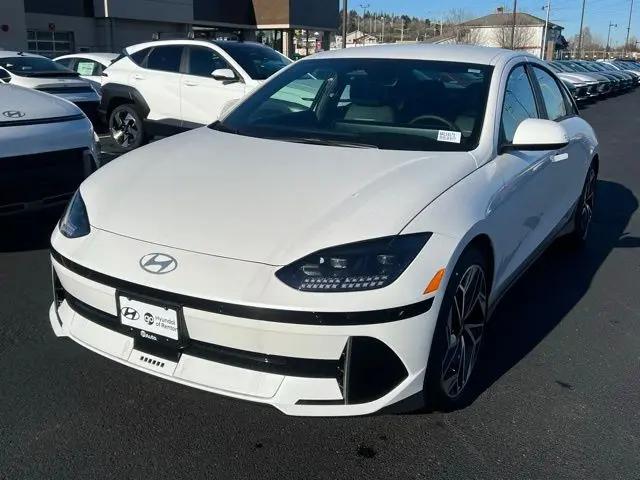 2025 Hyundai IONIQ 6 SEL