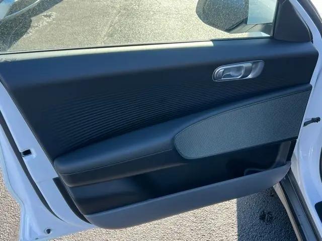 2025 Hyundai IONIQ 6 SEL