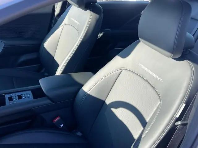 2025 Hyundai IONIQ 6 SEL