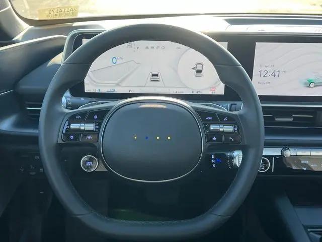 2025 Hyundai IONIQ 6 SEL
