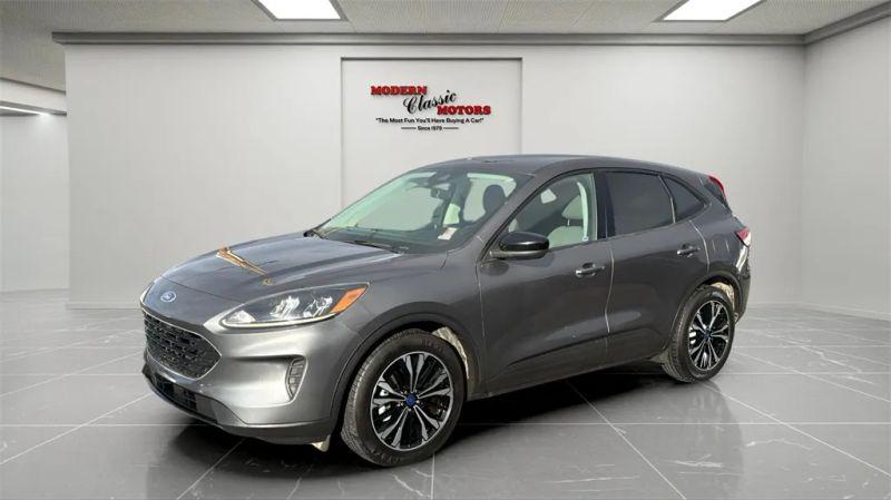 2022 Ford Escape SE