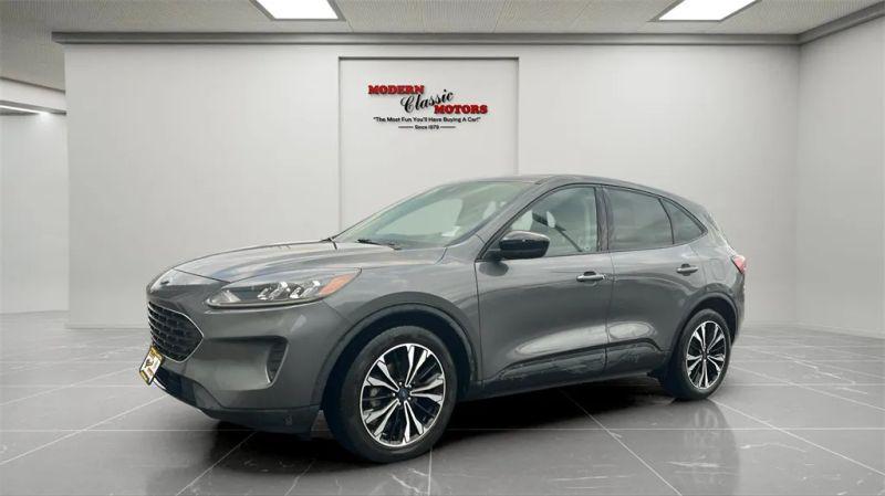 2022 Ford Escape SE