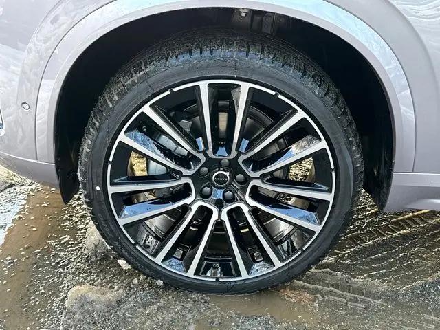 2026 Volvo XC90 Plus, B6 AWD Gas (mild hybrid), Gasoline, Bright, 7 Seats