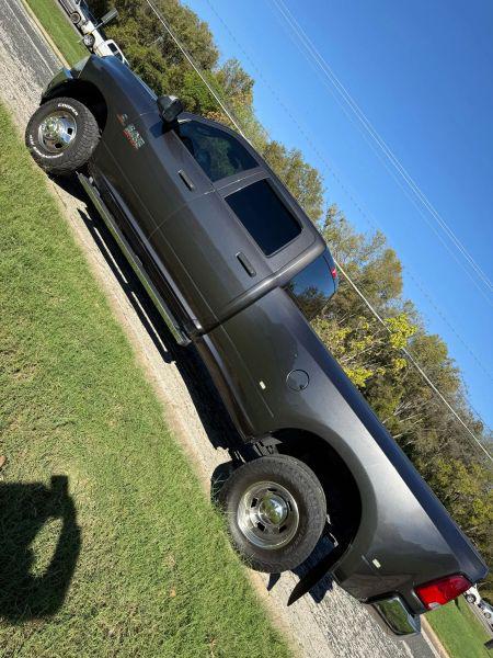 2018 Ram 3500 Tradesman Crew Cab 4x4 8' Box