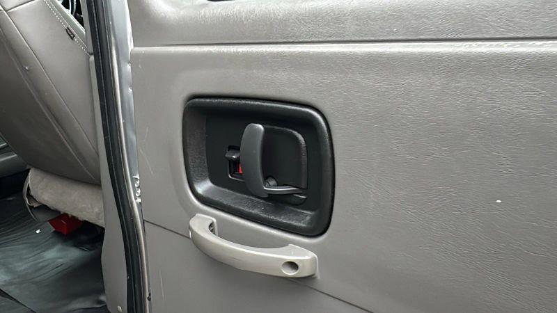 2020 Chevrolet Express Passenger RWD 2500 Regular Wheelbase LS