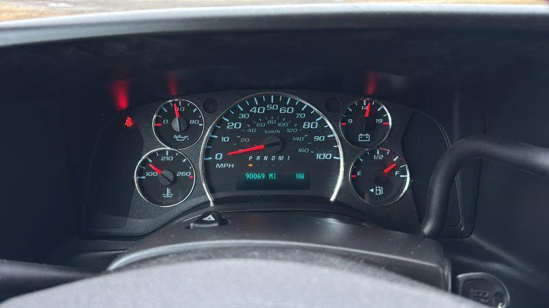 2020 Chevrolet Express Passenger RWD 2500 Regular Wheelbase LS