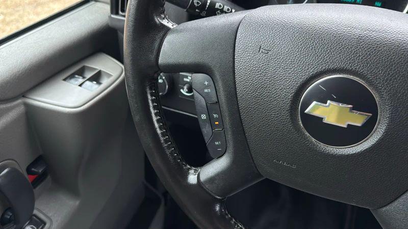 2020 Chevrolet Express Passenger RWD 2500 Regular Wheelbase LS