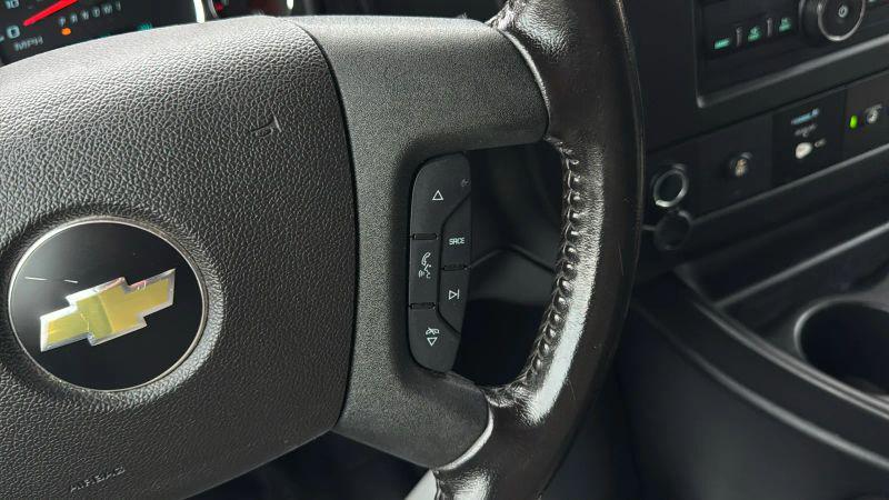 2020 Chevrolet Express Passenger RWD 2500 Regular Wheelbase LS