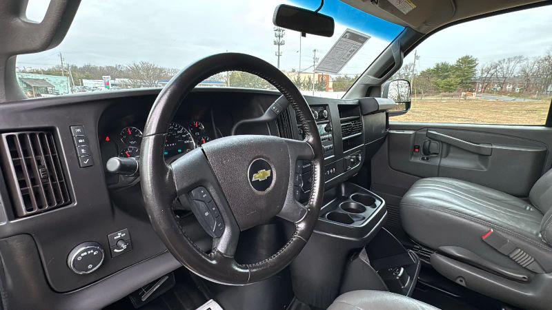 2020 Chevrolet Express Passenger RWD 3500 Extended Wheelbase LS
