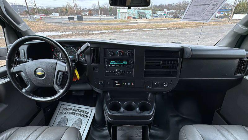 2020 Chevrolet Express Passenger RWD 3500 Extended Wheelbase LS
