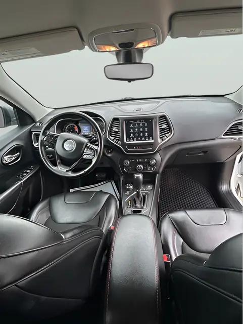2021 Jeep Cherokee Trailhawk