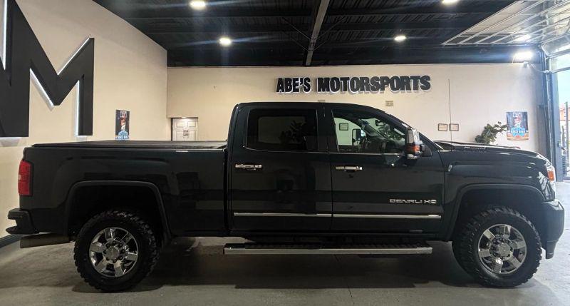 2018 GMC Sierra 3500HD Denali