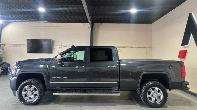 2018 GMC Sierra 3500HD Denali