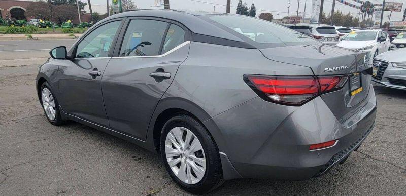 2021 Nissan Sentra S Xtronic CVT