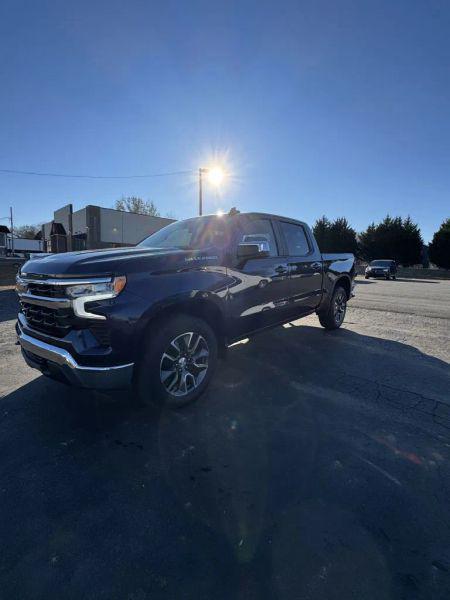 2022 Chevrolet Silverado 1500 4WD Crew Cab Short Bed LT with 2FL for sale in Hickory, NC