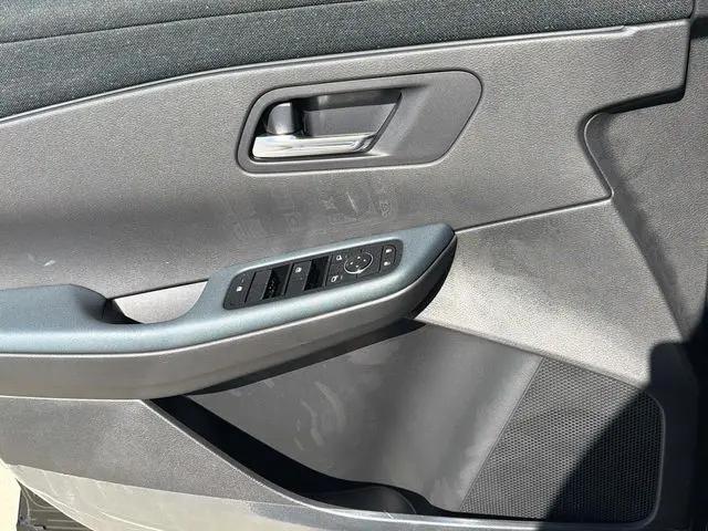 2026 Nissan LEAF S+
