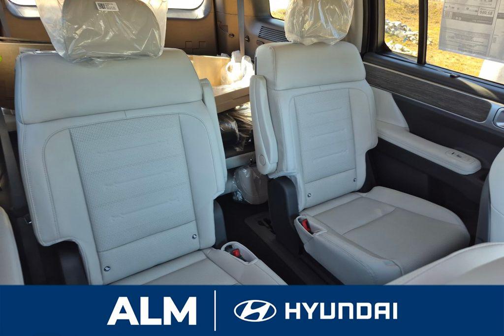 New 2026 Black Hyundai Limited FWD image 19