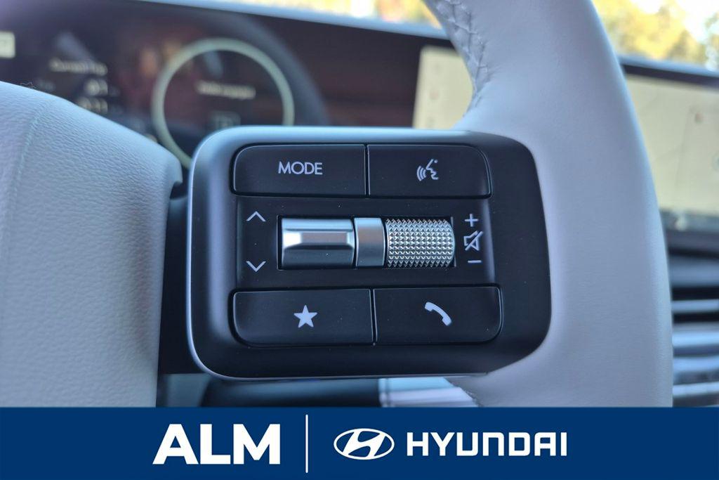 New 2026 Black Hyundai Limited FWD image 28