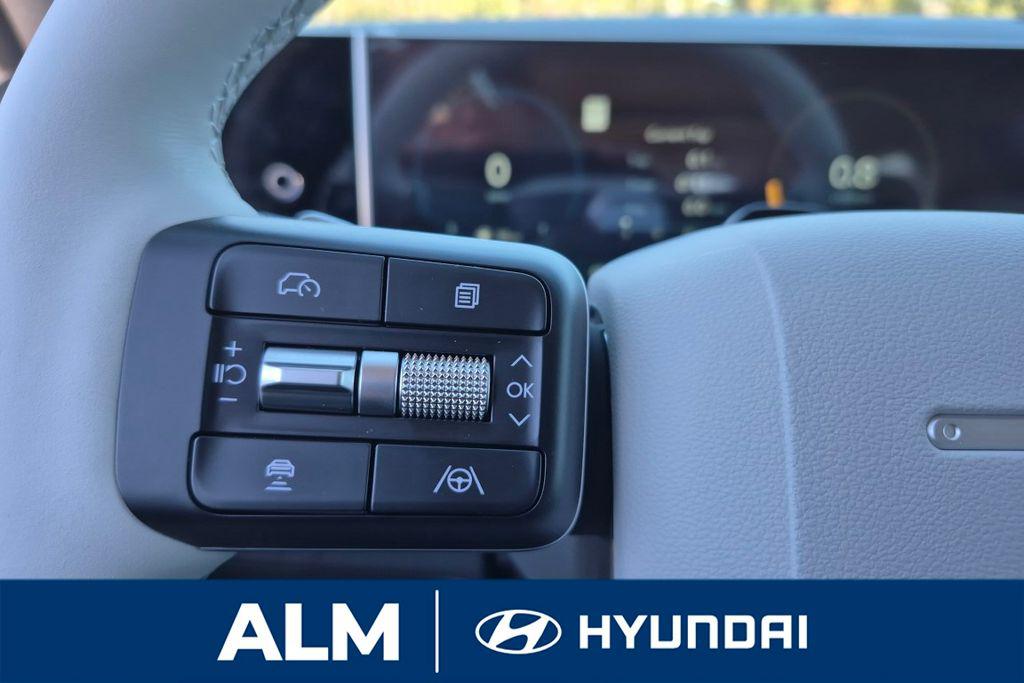 New 2026 Black Hyundai Limited FWD image 30