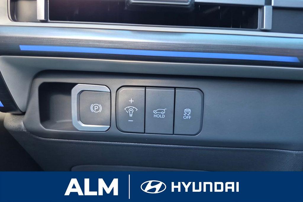 New 2026 Black Hyundai Limited FWD image 32