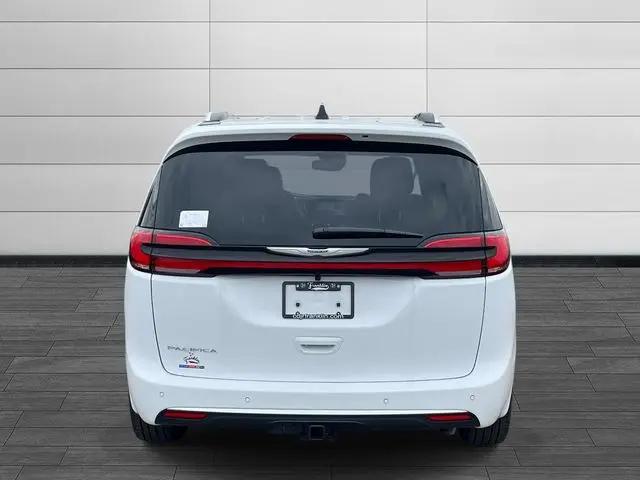 2026 Chrysler Pacifica Pinnacle