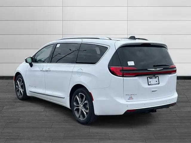 2026 Chrysler Pacifica Pinnacle