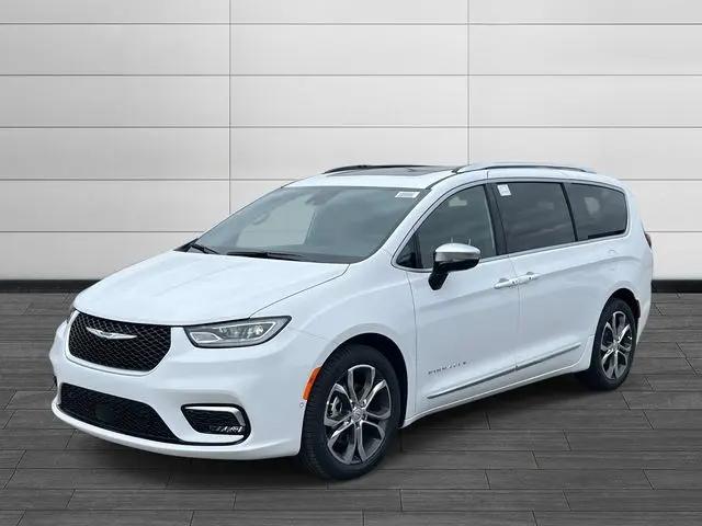 2026 Chrysler Pacifica Pinnacle