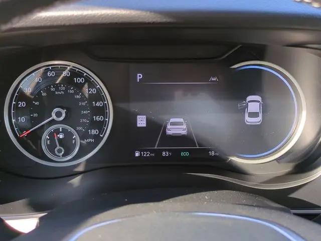 2026 Genesis G70 2.5T RWD