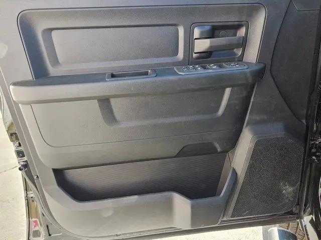 2026 Ram 2500 Tradesman Crew Cab 4x4 6'4" Box