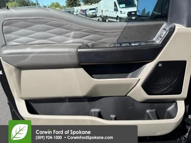 2025 Ford F-150 Platinum