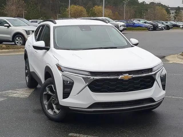 2026 Chevrolet Trax FWD LT