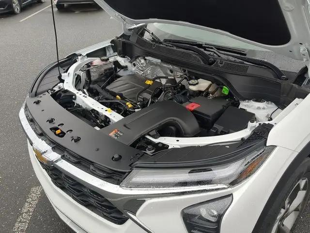 2026 Chevrolet Trax FWD LT