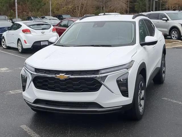 2026 Chevrolet Trax FWD LT