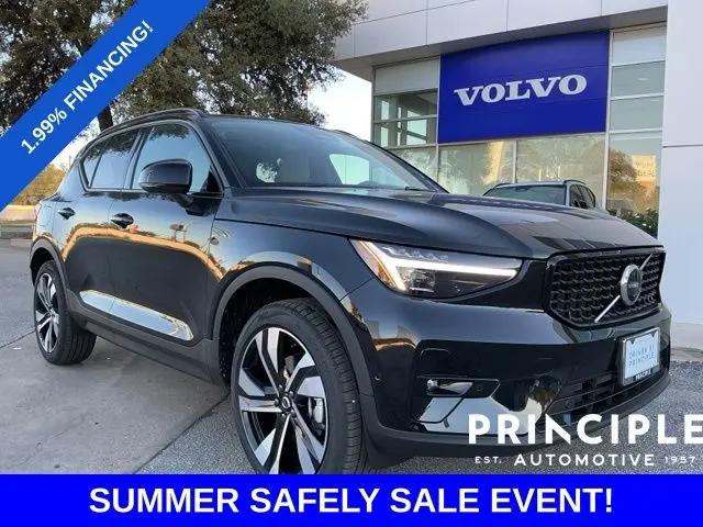 2026 Volvo XC40 Plus, B4 FWD Gas (mild hybrid), Dark for sale in San Antonio, TX