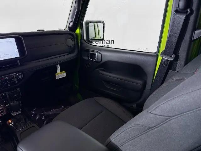 2026 Jeep Wrangler 4-Door Rubicon 4x4
