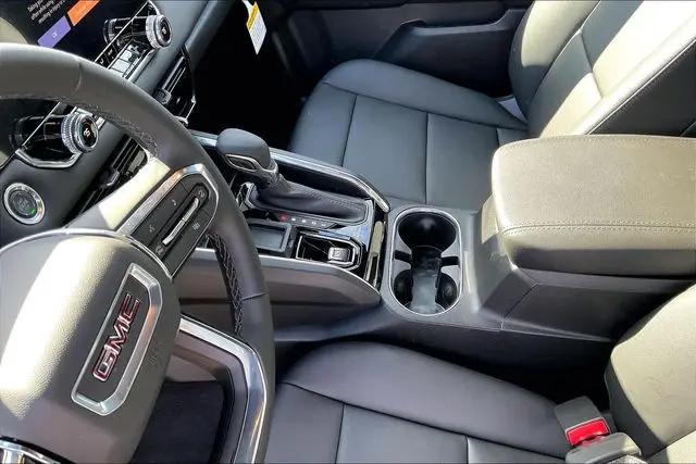 2026 GMC Canyon Elevation, RWD