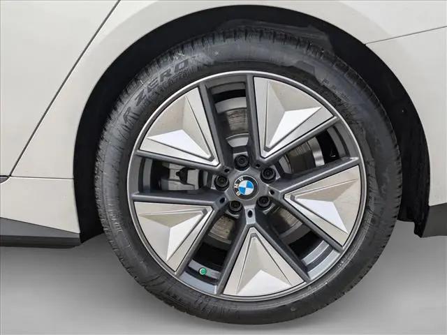 2026 BMW i4 eDrive40