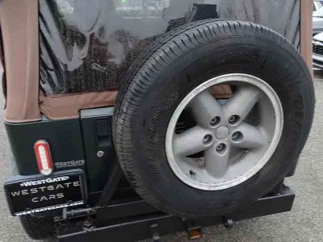 2004 Jeep Wrangler SE