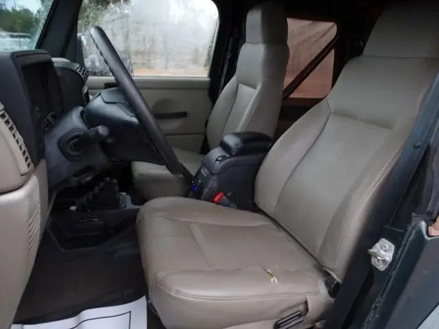 2004 Jeep Wrangler SE