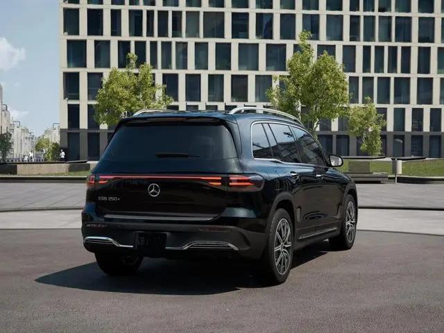 2025 Mercedes-Benz EQB 250 EQB 250+