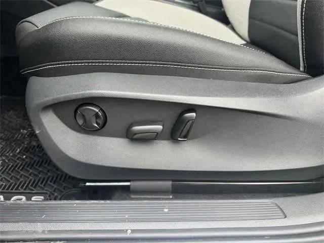 2026 Volkswagen Taos SEL