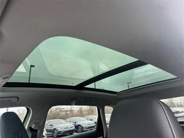 2026 Volkswagen Taos SEL