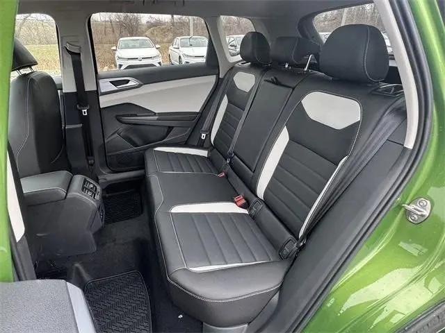 2026 Volkswagen Taos SEL