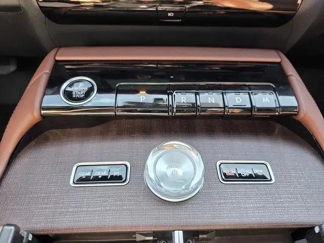 2025 Lincoln Navigator Reserve L