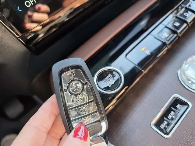 2025 Lincoln Navigator Reserve L