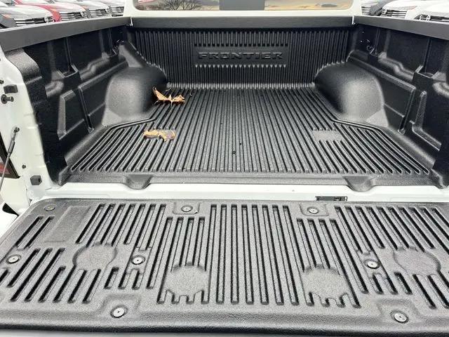 2026 Nissan Frontier Crew Cab SV 4x4