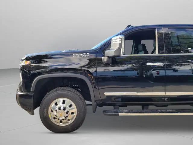 2026 Chevrolet Silverado 3500HD Crew Cab, Long Bed, High Country Dual Rear Wheel, RWD