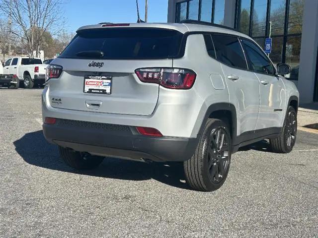 2026 Jeep Compass Latitude Altitude